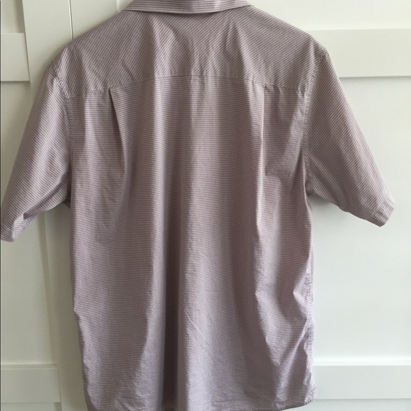 Travis Matthew Button down - Picture 3 of 8